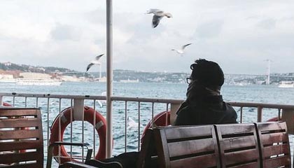 黑料入口——网红黑料有人喊“实锤”——我只问一个：真伪在哪？